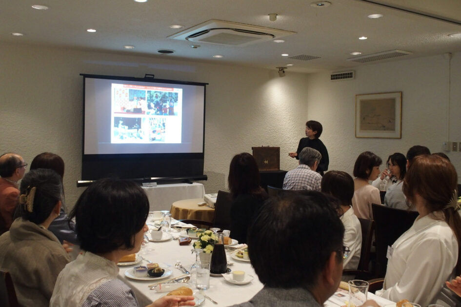 Conférence de Yuiko devant le groupe économique franco-japonais